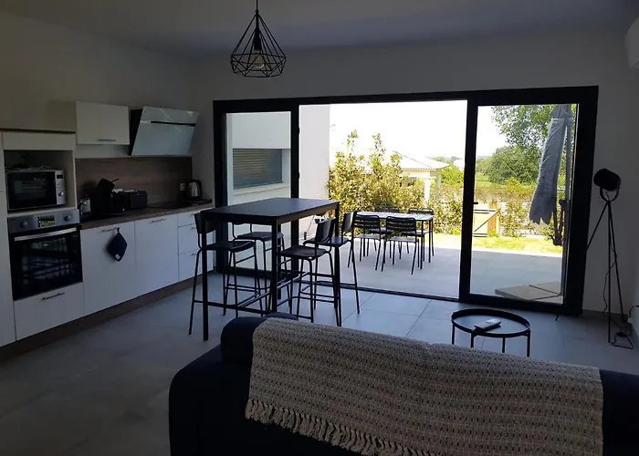 Casa Di I Trinelli - 4 Villas De Caractere - Jardins Privatifs - Entre Mer & Montagne Vescovato